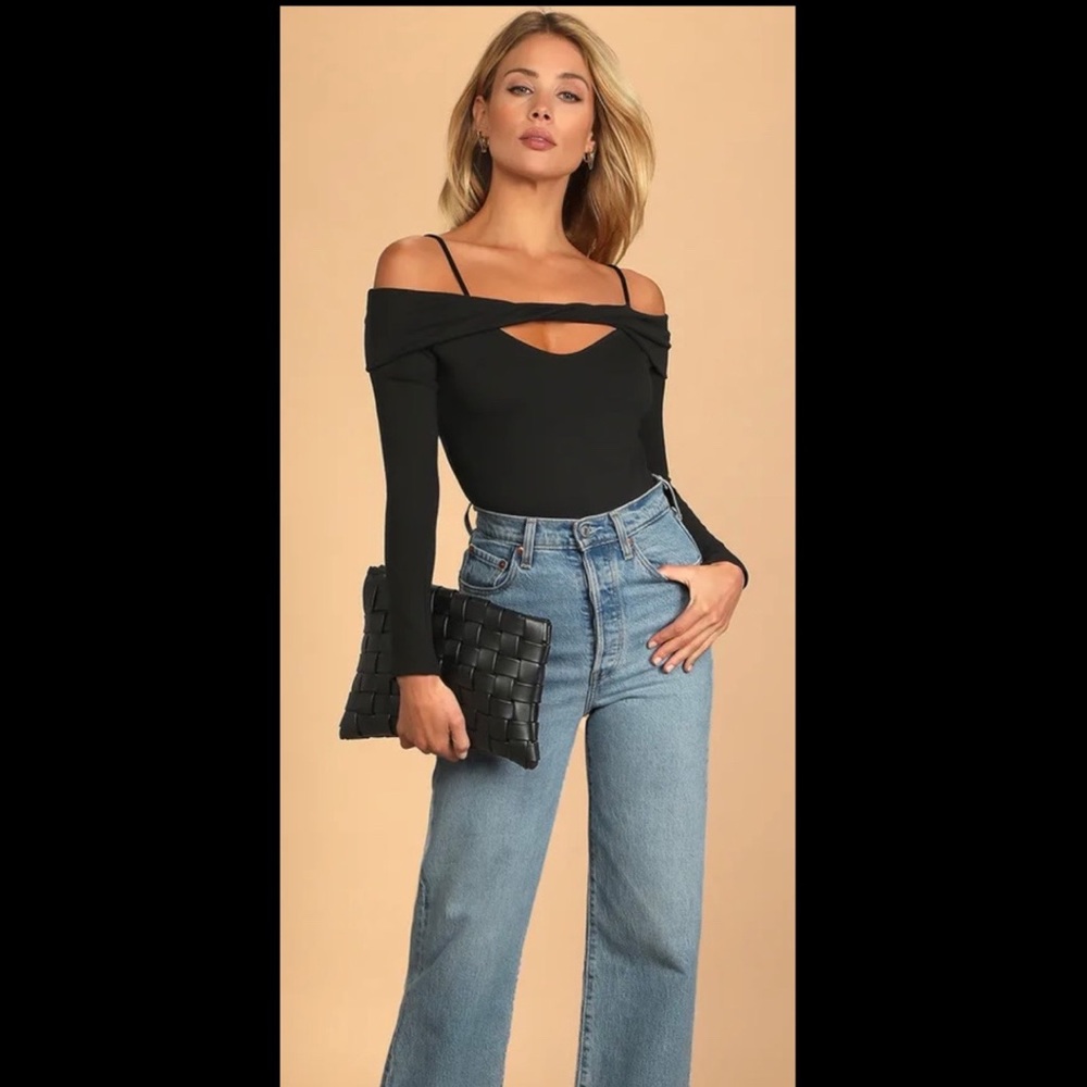 NWT: lulus black twist bodysuit - Picture 2 of 5